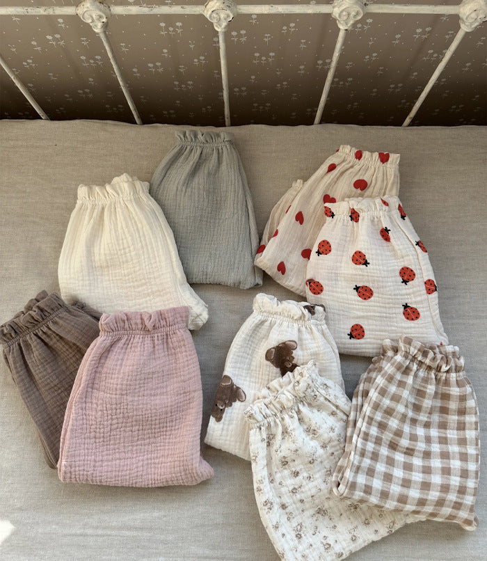 Barnkläder, babykläder, Barnbyxor vikta flera färger