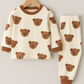Översiktsbild av bruna björnar barn pyjamas set – barnkläder i mjuk bambu
